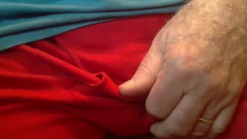 Snapshot of skypylot chatting on March 14, 9:53 pm ResqPylot2 online show from March 14, 9:53 pm