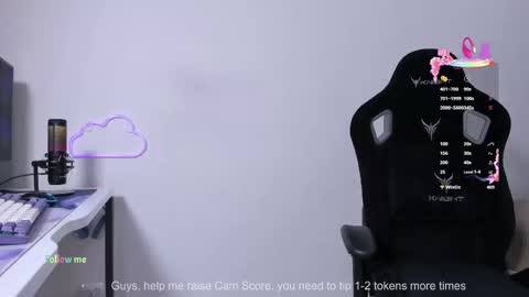 Snapshot of skyqueeni chatting on October 16, 8:37 am Nastya online show from October 16, 8:37 am