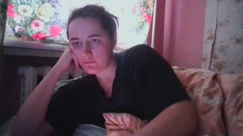 skyressie333 online show from December 31, 1:41 pm