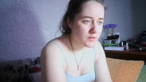 skyressie333 online show from February 19, 6:21 pm