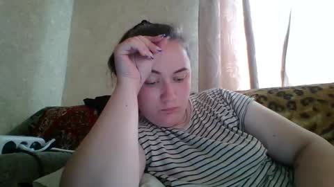 Snapshot of skyressie333 chatting on May 27, 6:54 am skyressie333 online show from May 27, 6:54 am