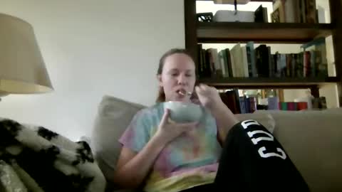 Sky Winters online show from November 9, 4:38 pm