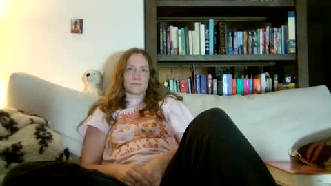 Snapshot of skywinters chatting on June 23, 12:52 am Sky Winters online show from June 23, 12:52 am