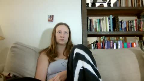 Snapshot of skywinters chatting on July 28, 1:21 pm Sky Winters online show from July 28, 1:21 pm
