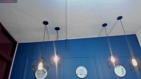 Snapshot of skyy_bloom chatting on November 13, 11:53 am Sky online show from November 13, 11:53 am