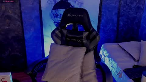 Snapshot of skyylee_ chatting on June 29, 5:24 pm abby online show from June 29, 5:24 pm