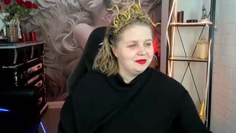 Snapshot of sladadeew chatting on February 13, 9:30 am Slada Deew online show from February 13, 9:30 am