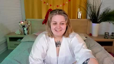 Snapshot of sladadeew chatting on March 5, 12:44 pm Slada Deew online show from March 5, 12:44 pm