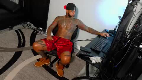 Snapshot of slangondemhoes chatting on November 11, 2:28 pm nasty twitter KASHCARTERATL online show from November 11, 2:28 pm