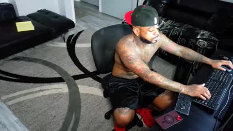 Snapshot of slangondemhoes chatting on December 14, 6:08 am nasty twitter KASHCARTERATL online show from December 14, 6:08 am