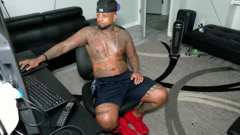 nasty twitter KASHCARTERATL online show from May 1, 4:00 pm
