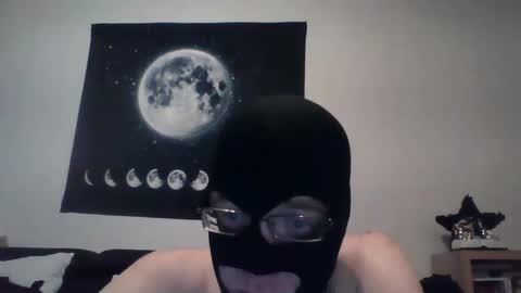 Snapshot of slaveforgodess chatting on December 30, 12:22 am slaveforgodess online show from December 30, 12:22 am