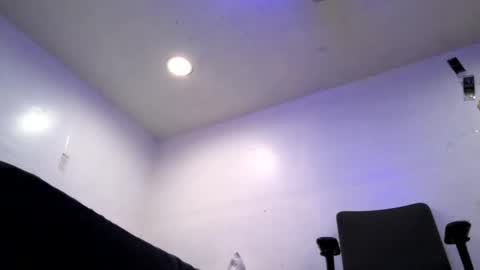 Snapshot of sleazyycarlit chatting on November 15, 8:55 am Sleazyycarlitx online show from November 15, 8:55 am