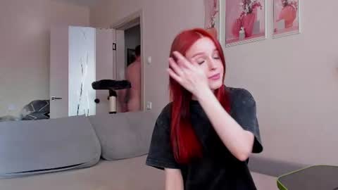 Snapshot of sledadora chatting on June 10, 2:38 pm Sophie and David online show from June 10, 2:38 pm