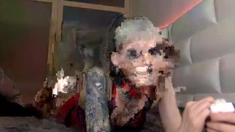 Snapshot of sleeperly chatting on September 9, 2:05 pm sleeperly online show from September 9, 2:05 pm