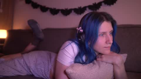 Snapshot of sleepingsonya chatting on October 22, 7:35 pm Sonya online show from October 22, 7:35 pm