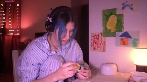 Snapshot of sleepingsonya chatting on November 21, 9:13 pm Sonya online show from November 21, 9:13 pm