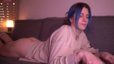 Snapshot of sleepingsonya chatting on December 3, 10:08 pm Sonya online show from December 3, 10:08 pm