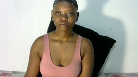 slendablack25 online show from July 23, 11:35 pm