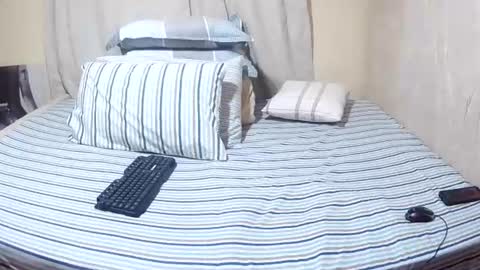 slender_sweetbabe online show from June 24, 11:31 am