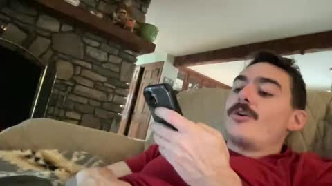 Snapshot of slickmass chatting on November 11, 5:24 pm SlickMass online show from November 11, 5:24 pm