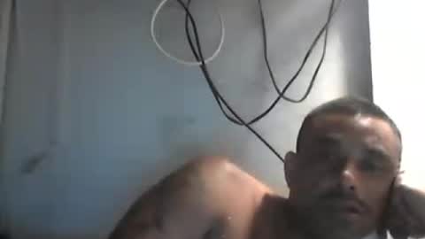 Snapshot of slickstre chatting on June 22, 5:37 am slickstre online show from June 22, 5:37 am