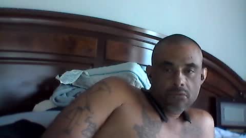 Snapshot of slickstre chatting on June 27, 2:05 am slickstre online show from June 27, 2:05 am