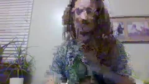 slicktrojan online show from December 6, 9:43 am