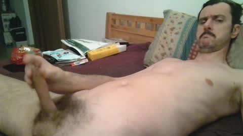 Snapshot of slim38 chatting on December 7, 1:40 pm Alin online show from December 7, 1:40 pm