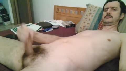 Snapshot of slim38 chatting on February 24, 5:33 am Alin online show from February 24, 5:33 am