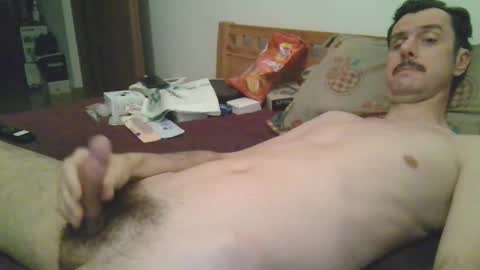 Snapshot of slim38 chatting on December 17, 5:35 am Alin online show from December 17, 5:35 am