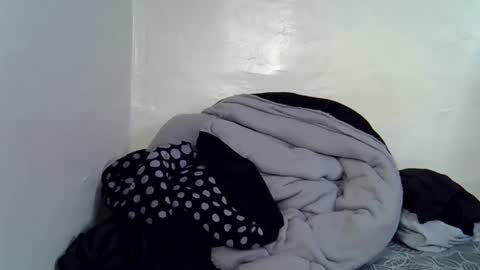 Alicia online show from February 3, 6:35 pm