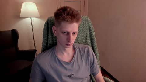 Snapshot of slim_andy chatting on January 3, 9:15 am Andy online show from January 3, 9:15 am