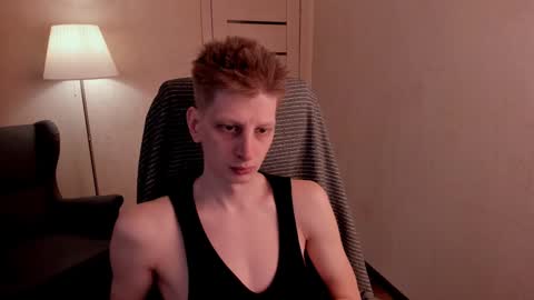 Snapshot of slim_andy chatting on January 11, 10:40 am Andy online show from January 11, 10:40 am