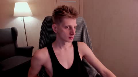 Snapshot of slim_andy chatting on January 16, 6:56 am Andy online show from January 16, 6:56 am