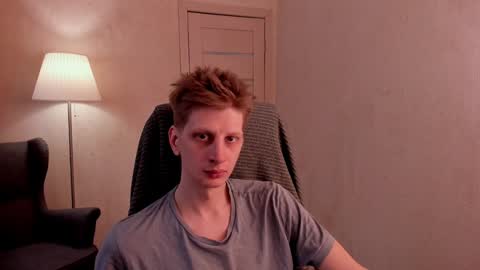 Snapshot of slim_andy chatting on February 6, 10:48 am Andy online show from February 6, 10:48 am