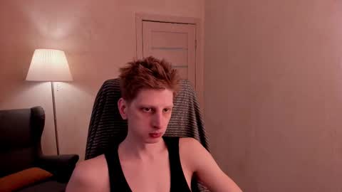 Snapshot of slim_andy chatting on February 13, 7:35 am Andy online show from February 13, 7:35 am