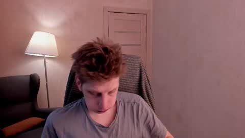 Snapshot of slim_andy chatting on February 20, 7:12 am Andy online show from February 20, 7:12 am