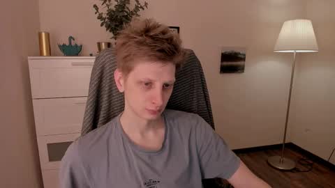 Snapshot of slim_andy chatting on March 7, 7:30 am Andy online show from March 7, 7:30 am