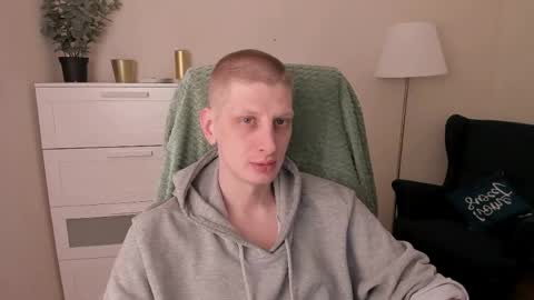 Andy online show from May 5, 3:31 pm