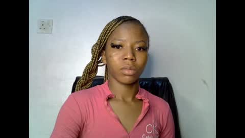 Snapshot of slim_ebonypet chatting on June 19, 9:46 am Crystal online show from June 19, 9:46 am