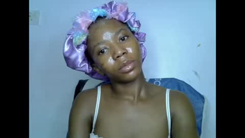 Snapshot of slim_ebonypet chatting on July 5, 9:38 am Crystal online show from July 5, 9:38 am
