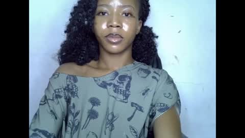Snapshot of slim_ebonypet chatting on August 8, 8:27 am Crystal online show from August 8, 8:27 am