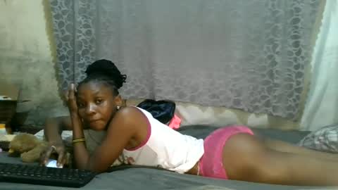slim_girl01 online show from June 25, 12:10 am