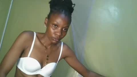 slim_girl01 online show from July 4, 5:41 pm