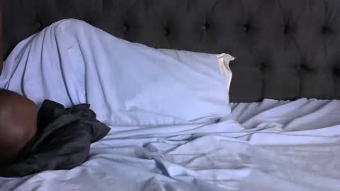 Snapshot of slim_long01 chatting on February 15, 3:28 pm slim long01 online show from February 15, 3:28 pm