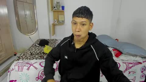 slim_master12 online show from December 21, 1:32 pm