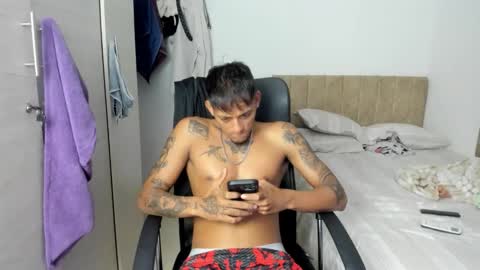 slim_master12 online show from February 18, 9:11 pm