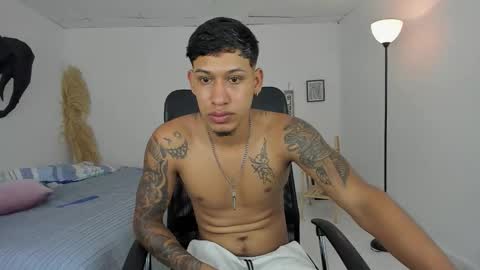 slim_master12 online show from March 16, 11:42 pm