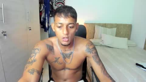 slim_master12 online show from May 9, 11:21 pm